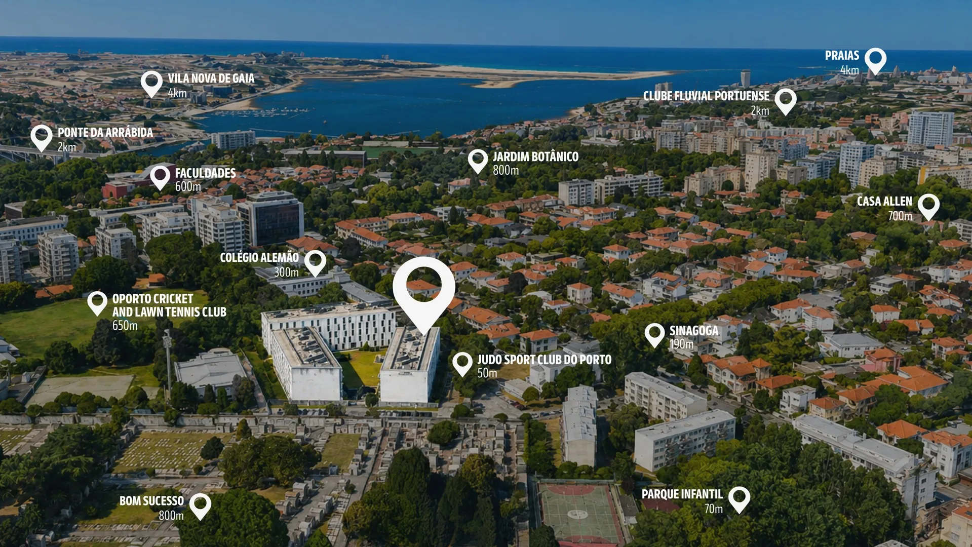 Aerial view of the location of Guerra Junqueiro Residence with nearby points of interest
